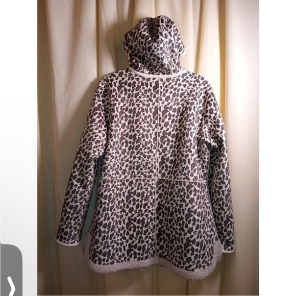 Laurier & Co. Size S Reversible Leopard Print Long Coat. New with tags. - Picture 2 of 3